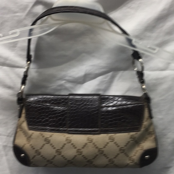 COPY - Fubu hand bag sz 6x11 - Picture 2 of 4